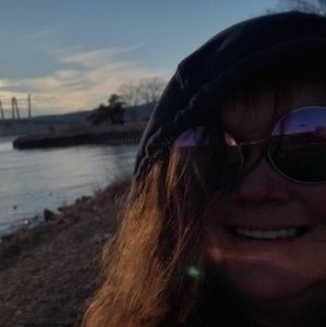 Meet your Posher, Eileen